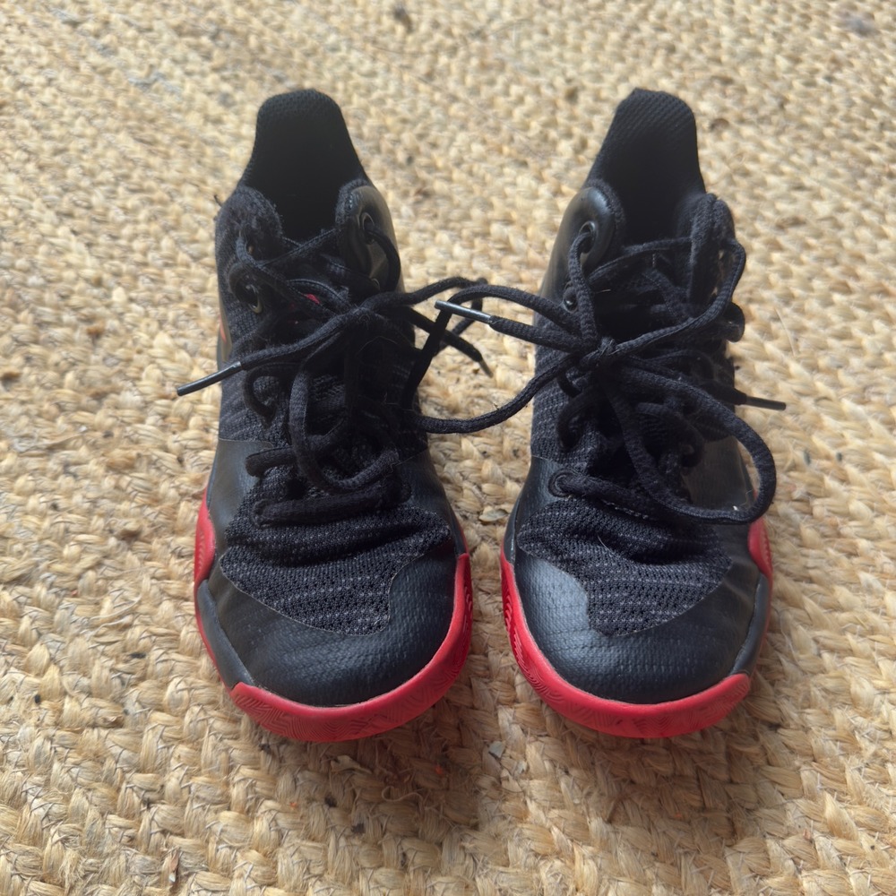 Adidas Mad Bounce 2018 Kids Basketball Shoes Black Red AQ0525 Size 13K